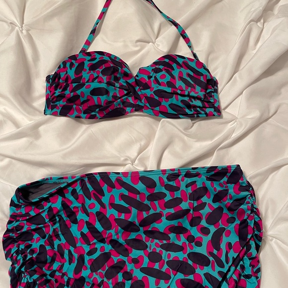 Bikini set - Picture 1 of 4